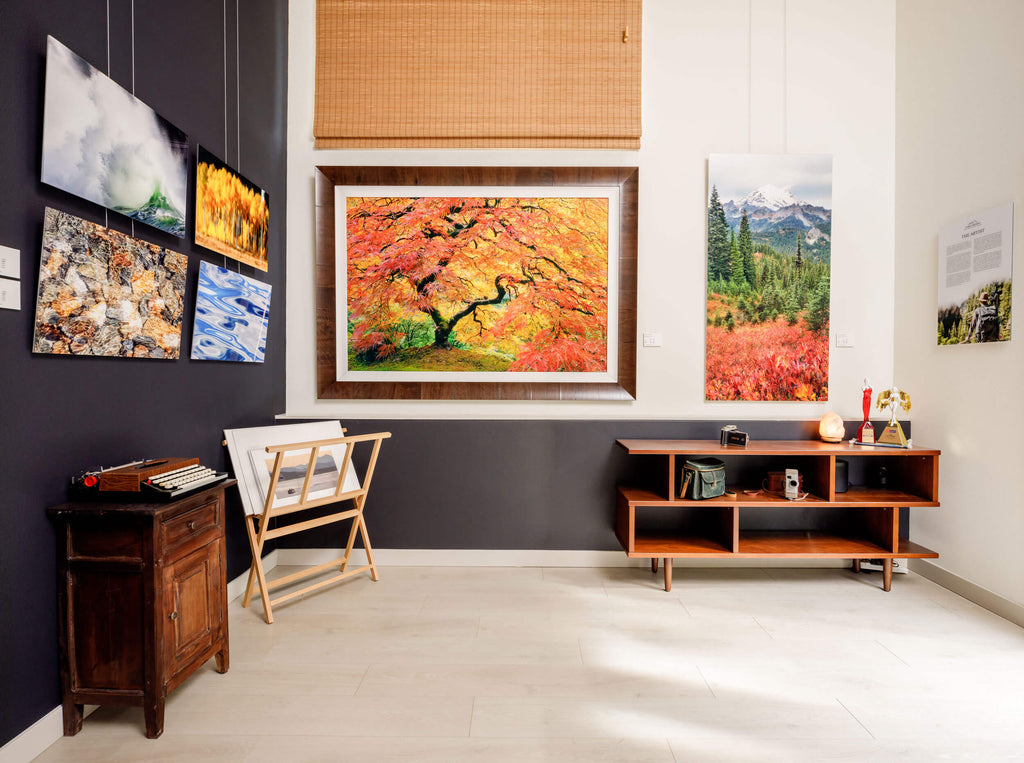 A photo of the Lars Gesing Fine Art photography gallery in West Seattle.