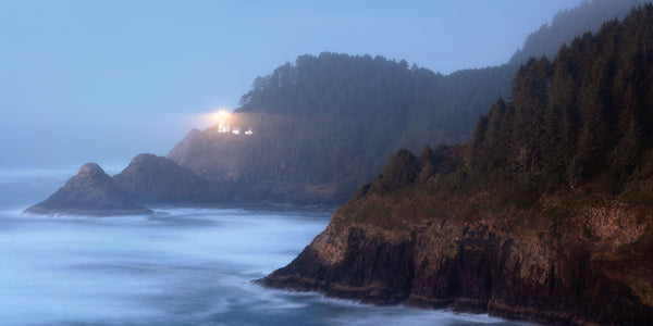 A lighthouse picture of Heceta Head on the Oregon Coast.